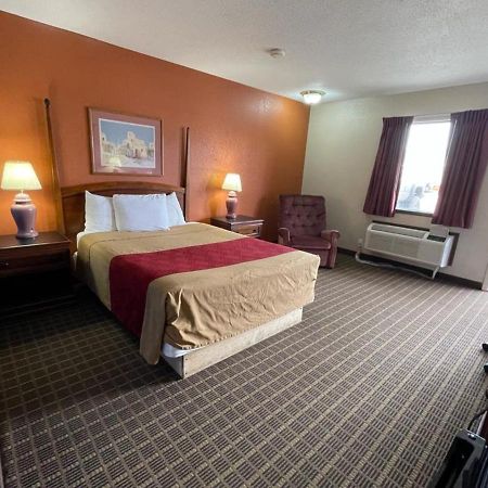 Knights Inn & Suites Emporia Dış mekan fotoğraf