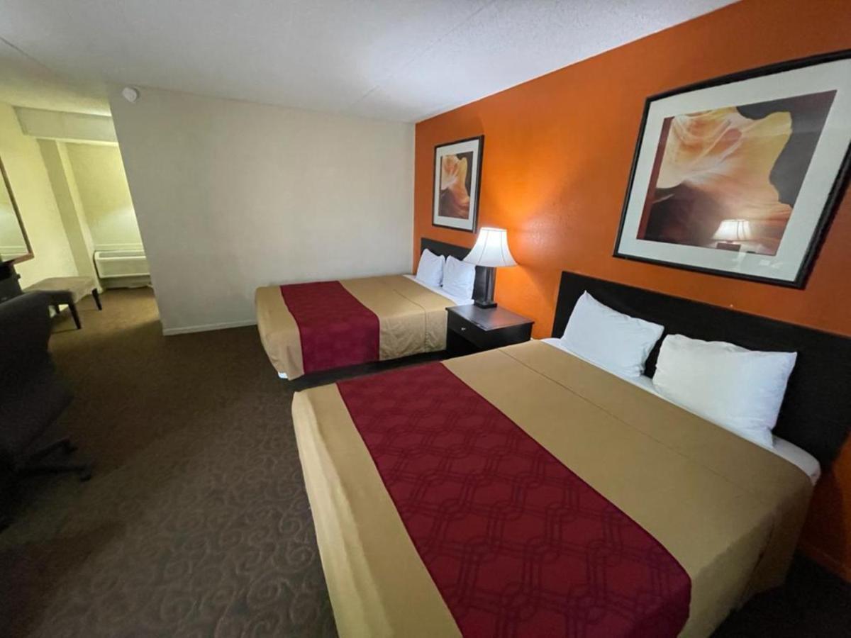 Knights Inn & Suites Emporia Dış mekan fotoğraf