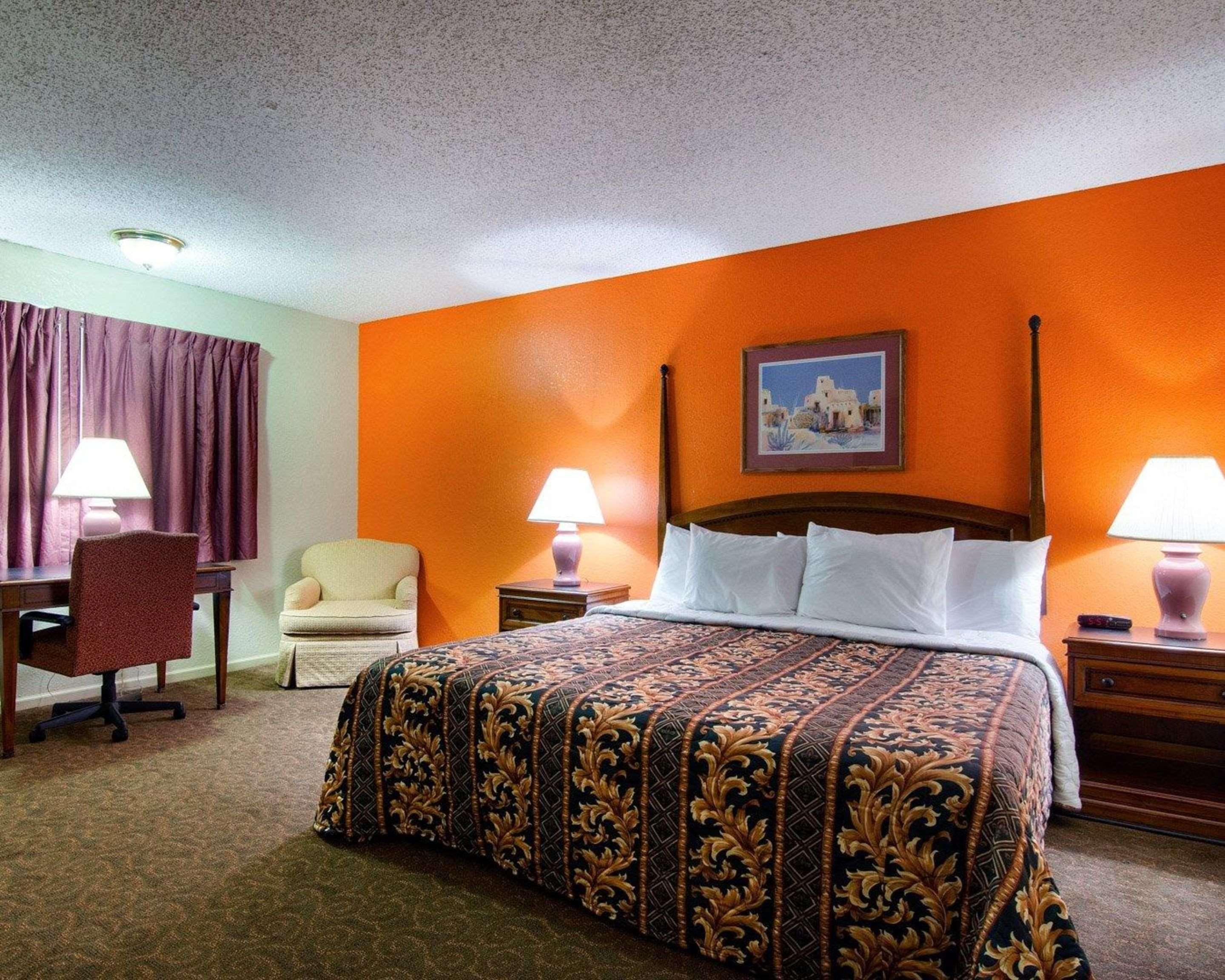 Knights Inn & Suites Emporia Dış mekan fotoğraf