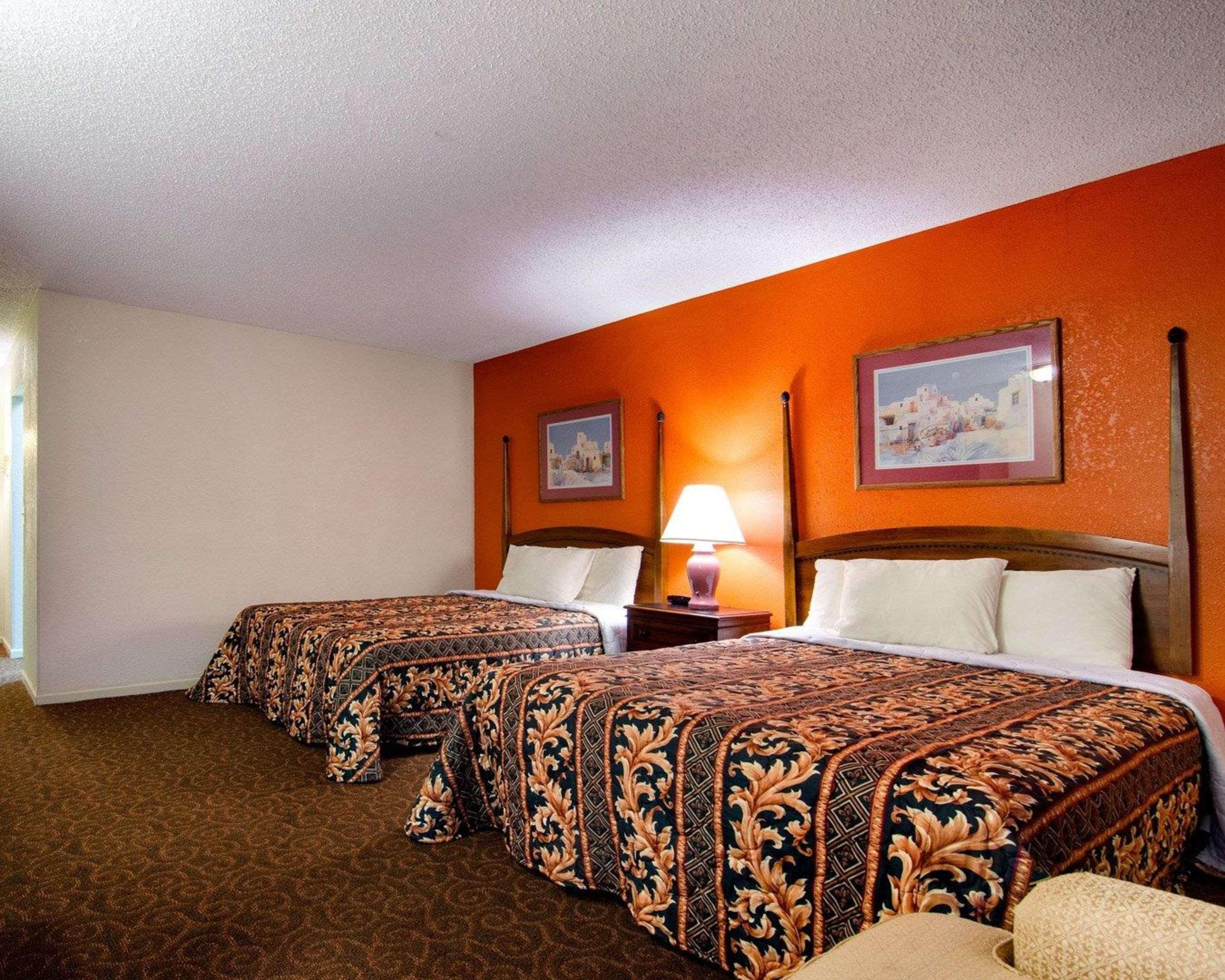 Knights Inn & Suites Emporia Dış mekan fotoğraf