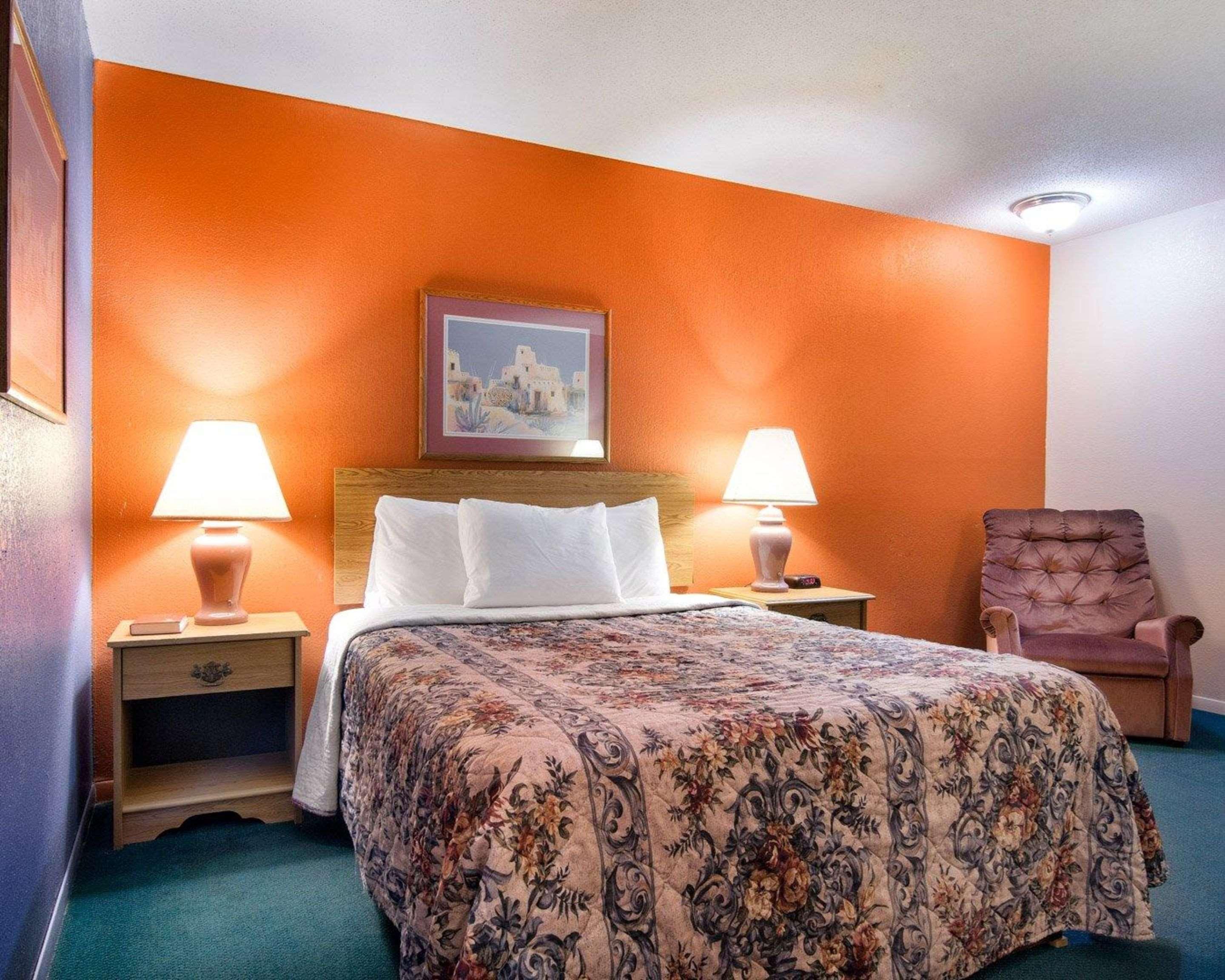 Knights Inn & Suites Emporia Dış mekan fotoğraf
