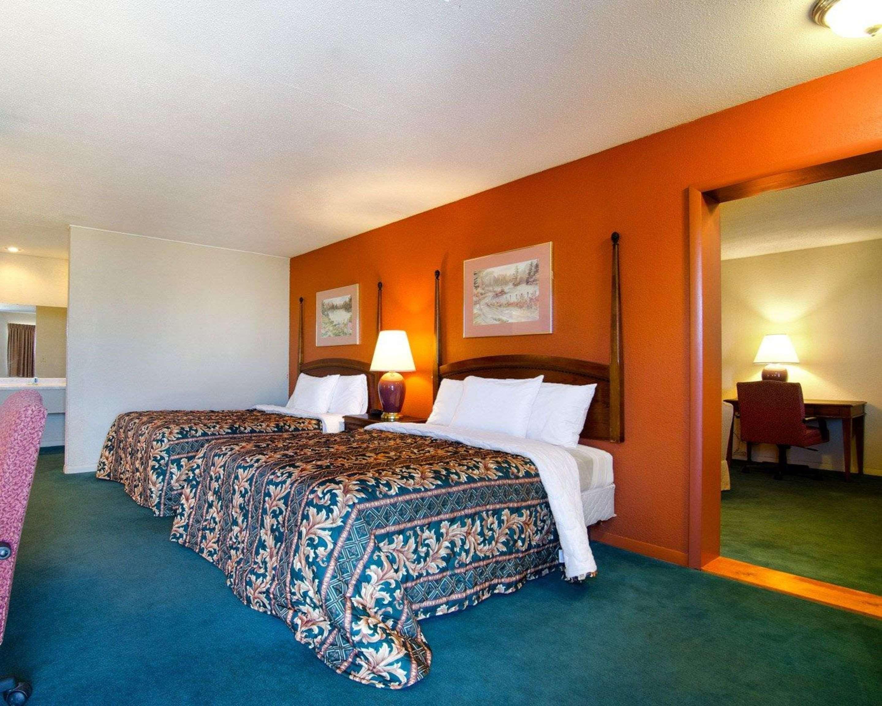 Knights Inn & Suites Emporia Dış mekan fotoğraf