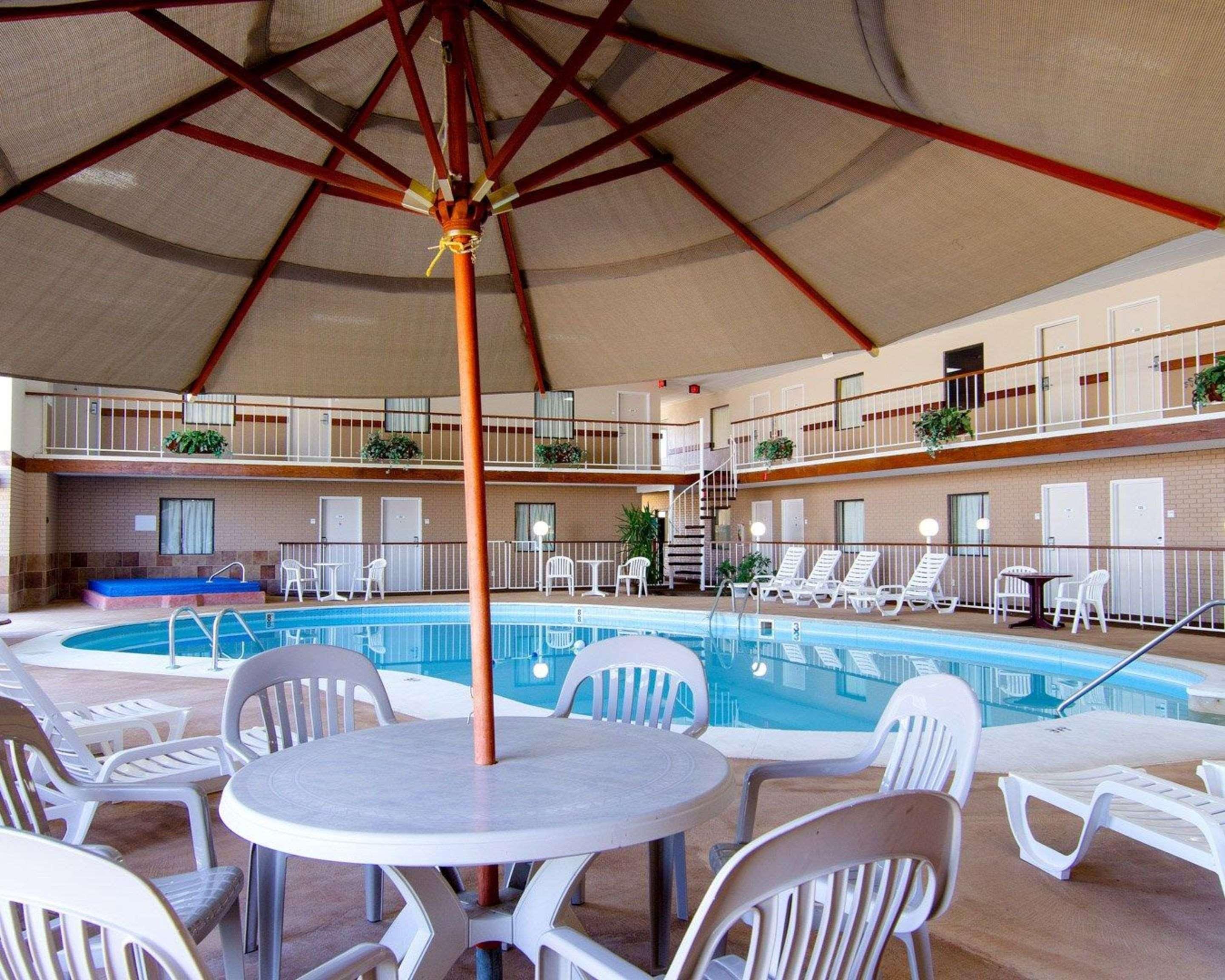 Knights Inn & Suites Emporia Dış mekan fotoğraf